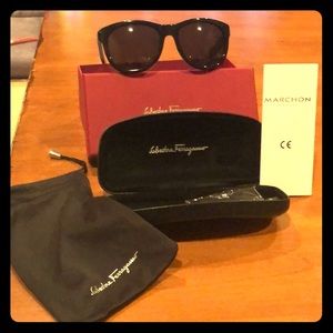 Salvatore Ferragamo Sunglasses model SF709s